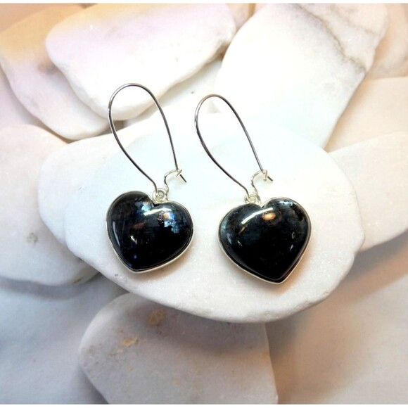 Natural Larvikite Black Moonstone Sterling Silver Earrings Heart Shaped Handmade - Picture 1 of 6